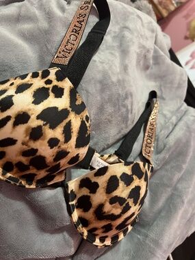 Victoria Secret Leopard Bombshell Bra 34B